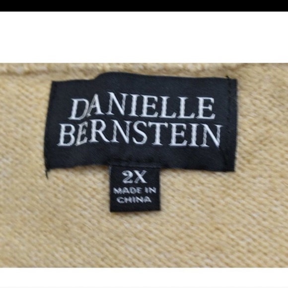NWT Danielle Bernstein Pullover Crew Neck Sweater - Picture 3 of 5